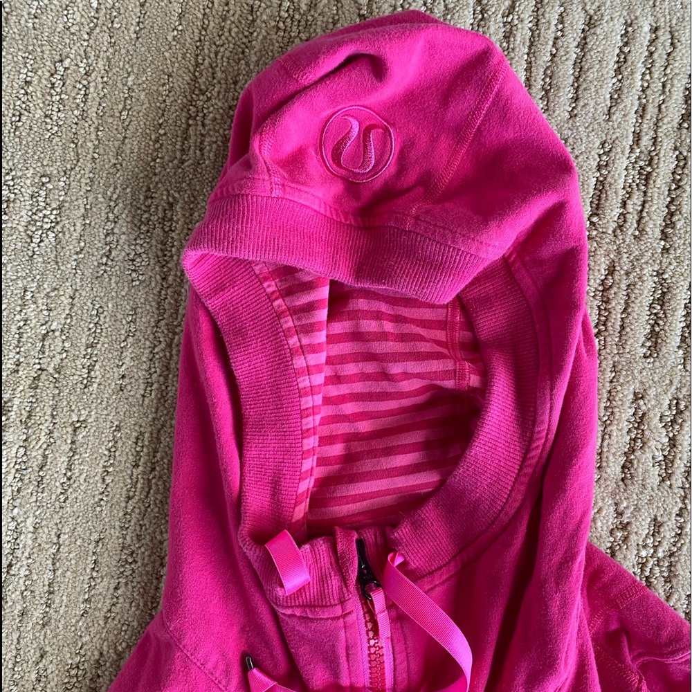Lululemon jacket - Picture 3 of 3